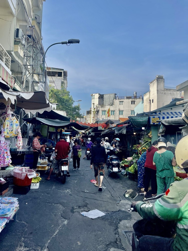 Bán nhà mặt tiền Trương Hán Siêu, Quận 1