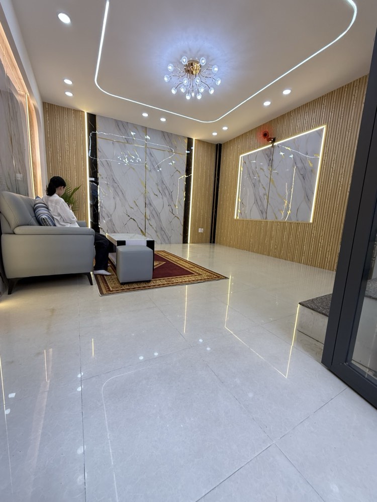 Bán nhà hẻm 151 Nguyễn Trải, Quận 5
