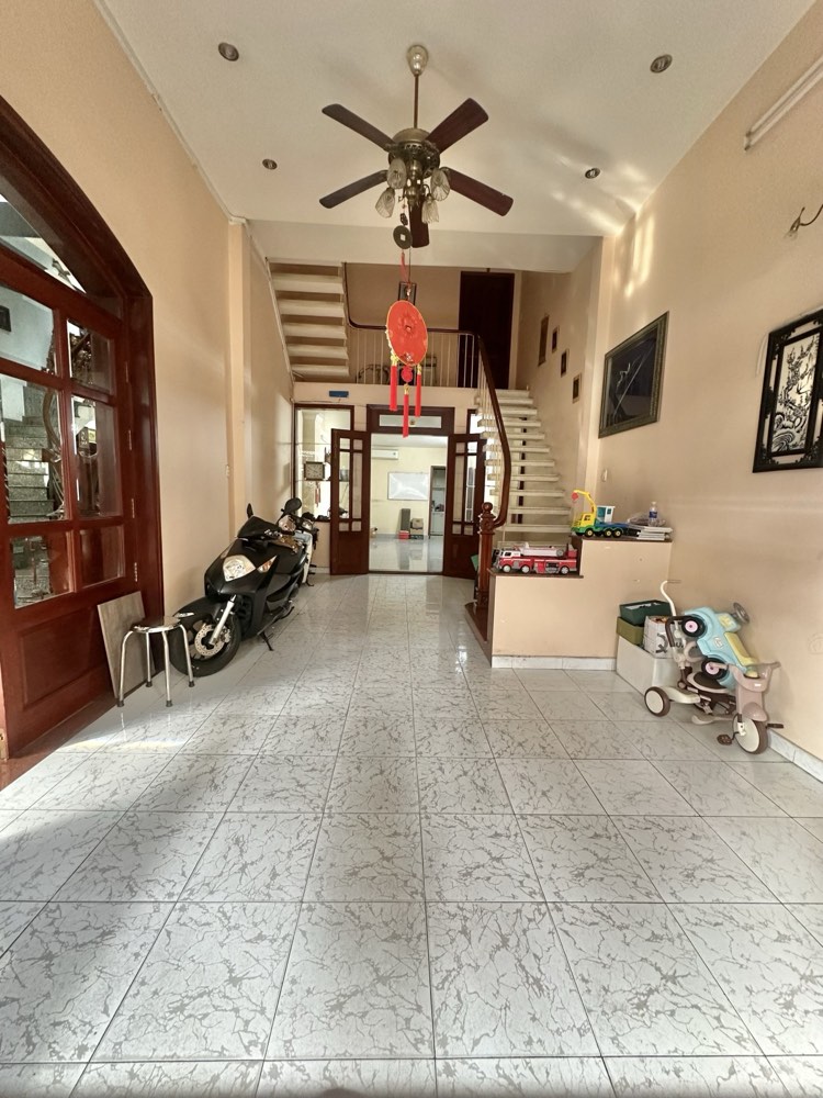 Bán nhà hẻm 183 Đường 3 tháng 2, Quận 10