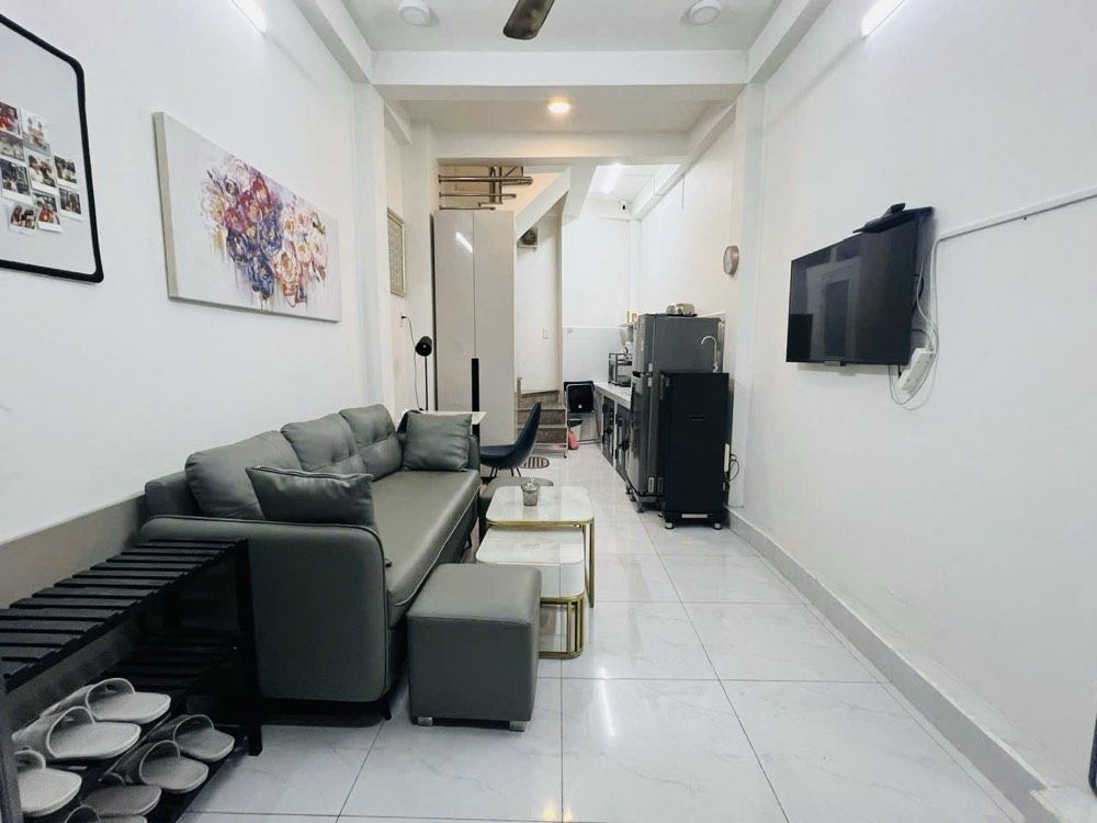 Bán nhà hẻm 120 Trần Hưng Đạo, Quận 1