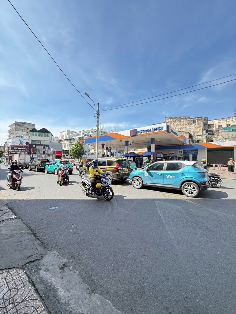 Bán nhà hẻm 18 Trần Quang Diệu, Quận 3
