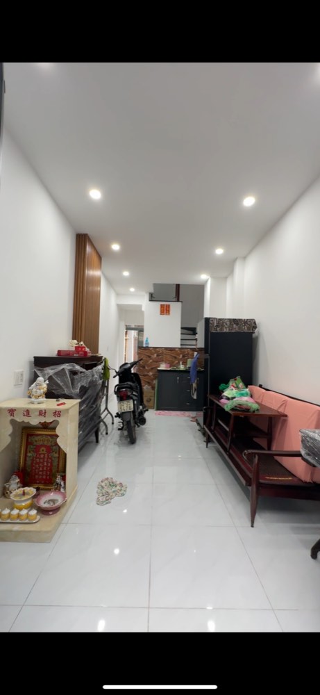 Bán nhà đường Võ Văn Kiệt, Quận 1
