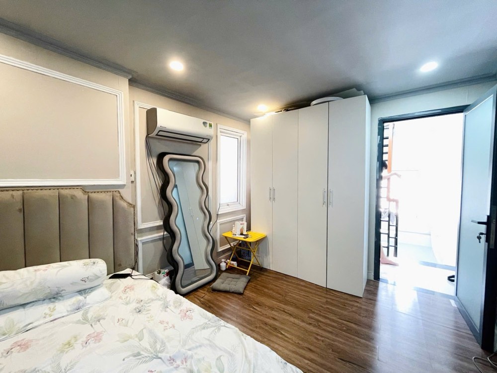 Bán nhà hẻm 202 Võ Văn Tần, Quận 3