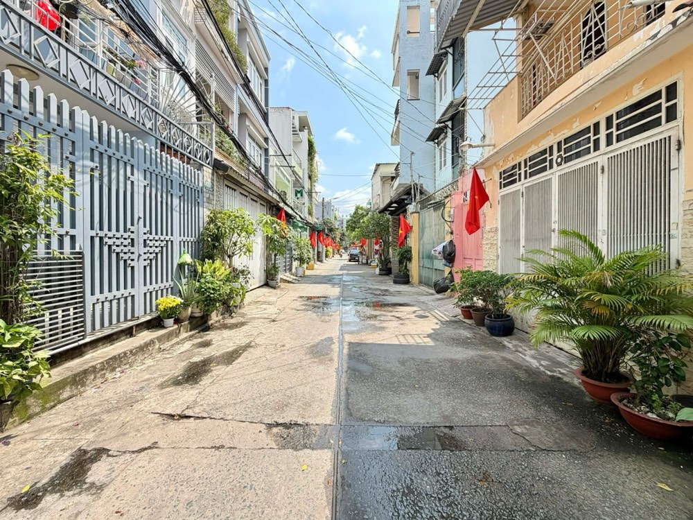 Bán nhà hẻm đường Tờ 7 Một phần 217.11.6 Bùi Đình Tuý, Bình Thạnh