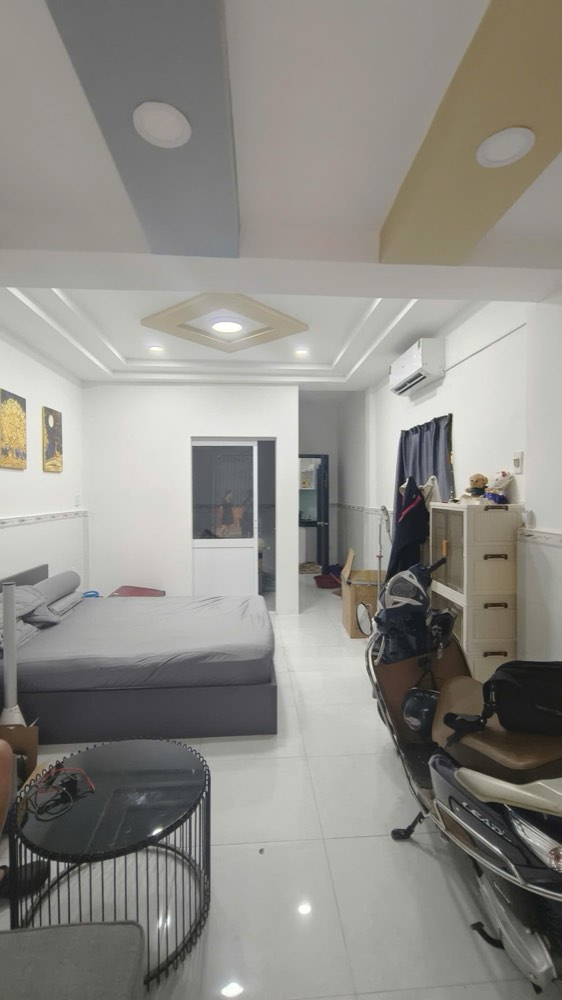 Bán nhà hẻm 457 Cách Mạng Tháng Tám, Quận 10