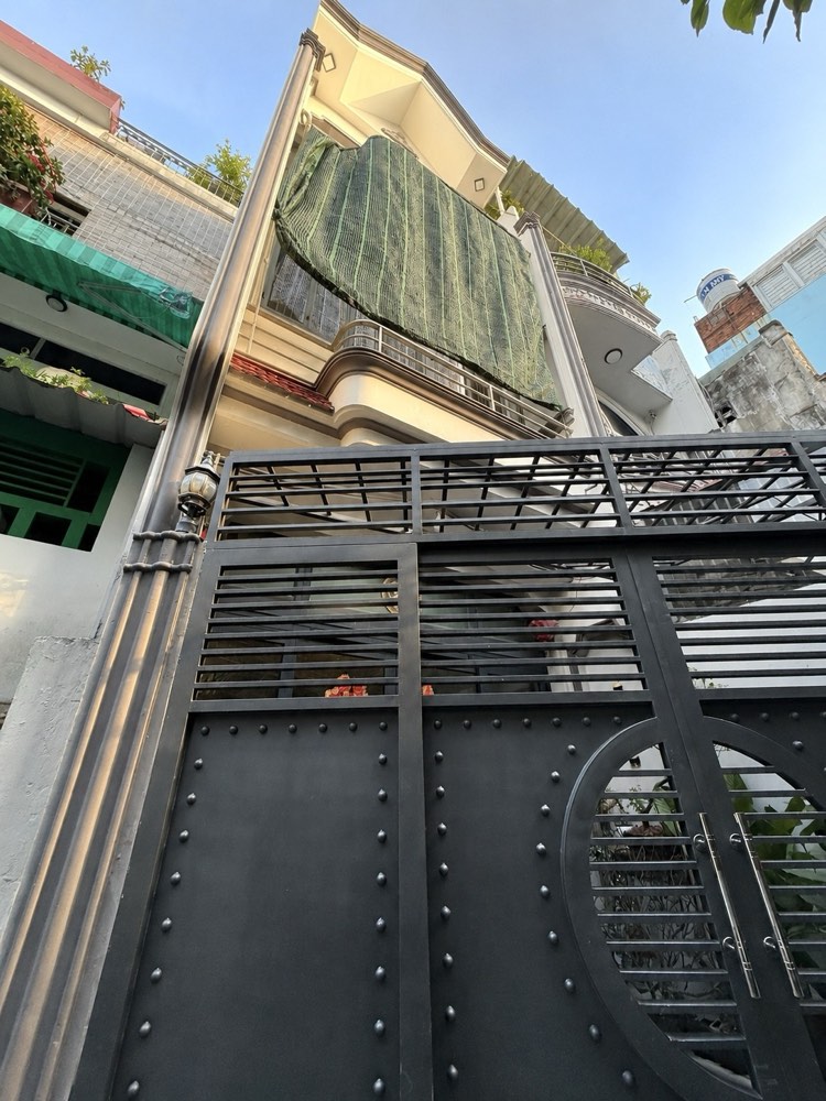 Bán nhà hẻm 262 Lê Văn Sỹ, Quận 3