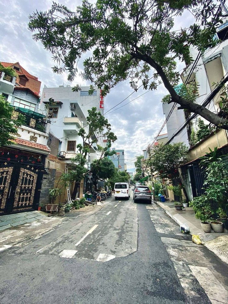 Bán nhà hẻm 65 Giải Phóng, Tân Bình