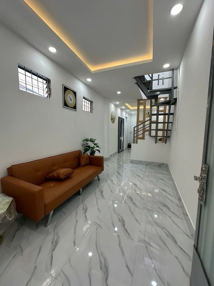 Bán nhà hẻm 172 Trần Phú, Quận 5