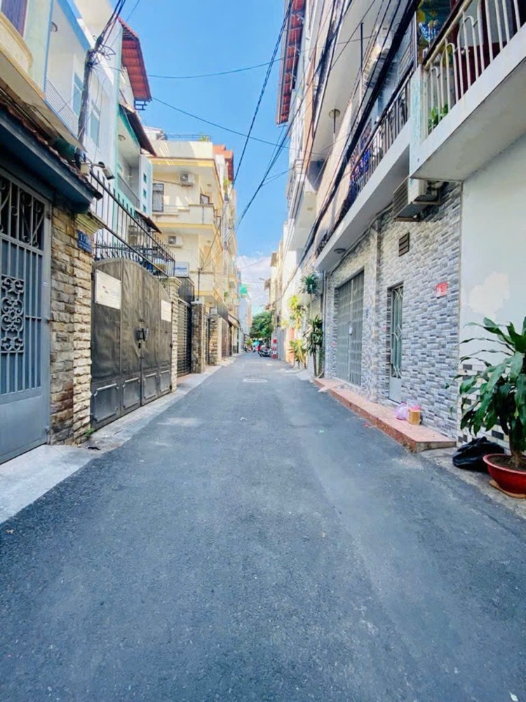 Bán nhà mặt tiền Nguyễn Văn Vĩnh, Tân Bình