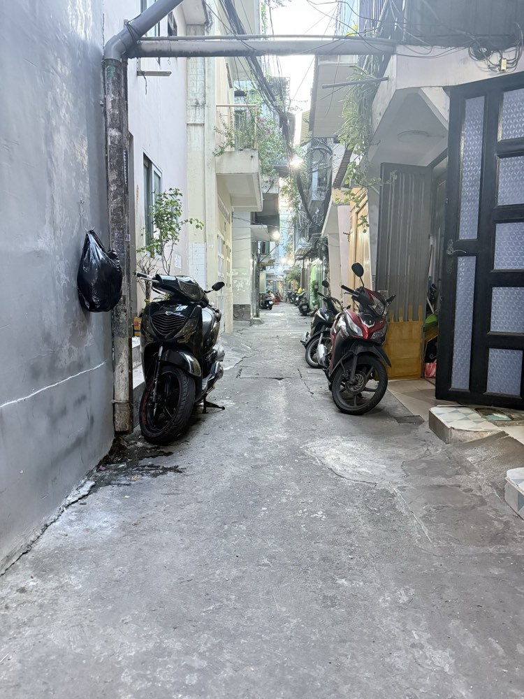 Bán nhà hẻm 56 Lý Thái Tổ, Quận 3