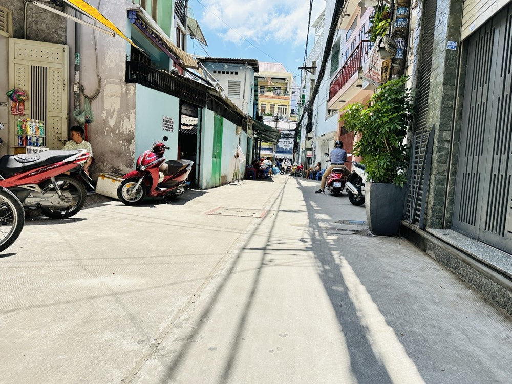 Bán nhà hẻm 521 Cách Mạng Tháng Tám, Quận 10