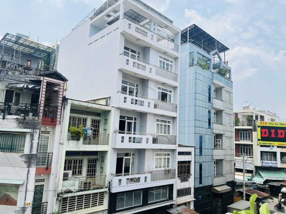 Bán nhà mặt tiền Tân Thành, Quận 5