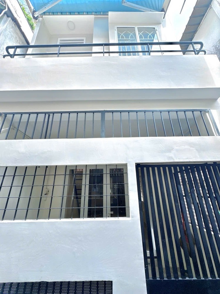 Bán nhà hẻm 150 Lý Chính Thắng, Quận 3