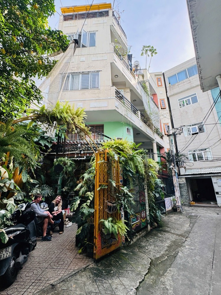 Bán nhà mặt tiền Nguyễn Văn Trỗi, Tân Bình