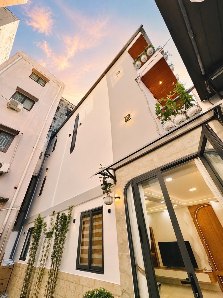 Bán nhà hẻm 46 Ngô Nhân Tịnh, Bình Thạnh