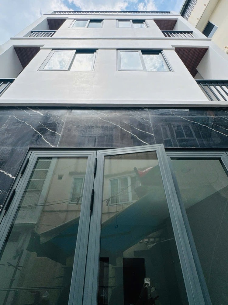 Bán nhà hẻm 315 Hai Bà Trưng, Quận 3