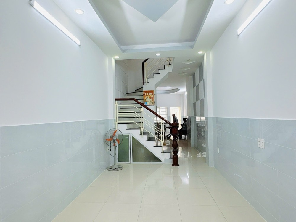 Bán nhà hẻm 80 Trần Quang Diệu, Quận 3