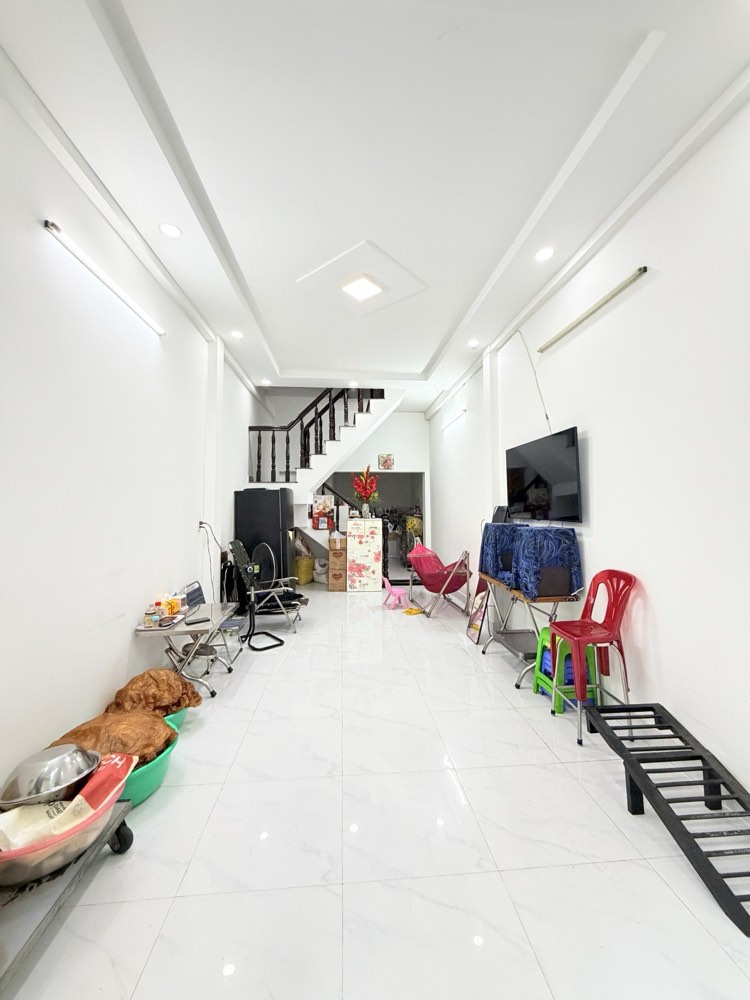 Bán nhà hẻm 664 Nguyễn Đình Chiểu, Quận 3