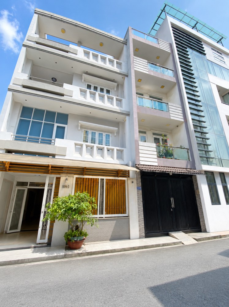 Bán nhà hẻm 1134 Cách Mạng Tháng Tám, Tân Bình