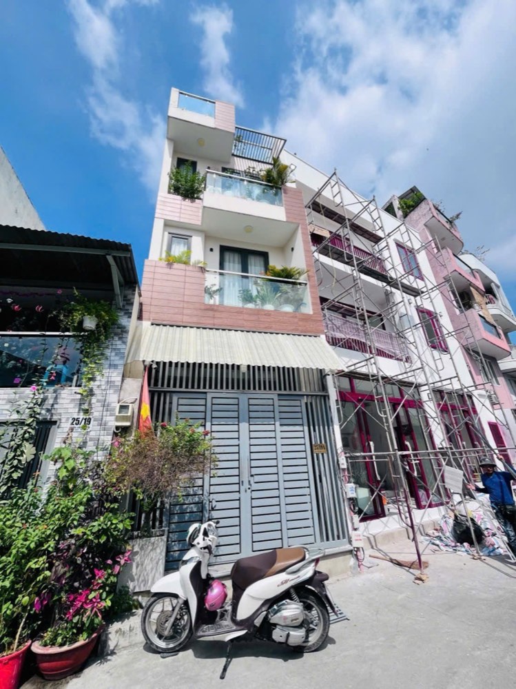 Bán nhà hẻm 25 Trần Văn Đang, Quận 3