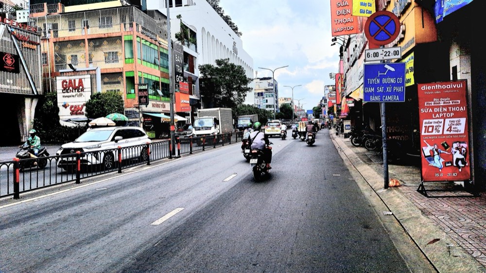 Bán nhà mặt tiền tiền Hoàng Văn Thụ, Tân Bình
