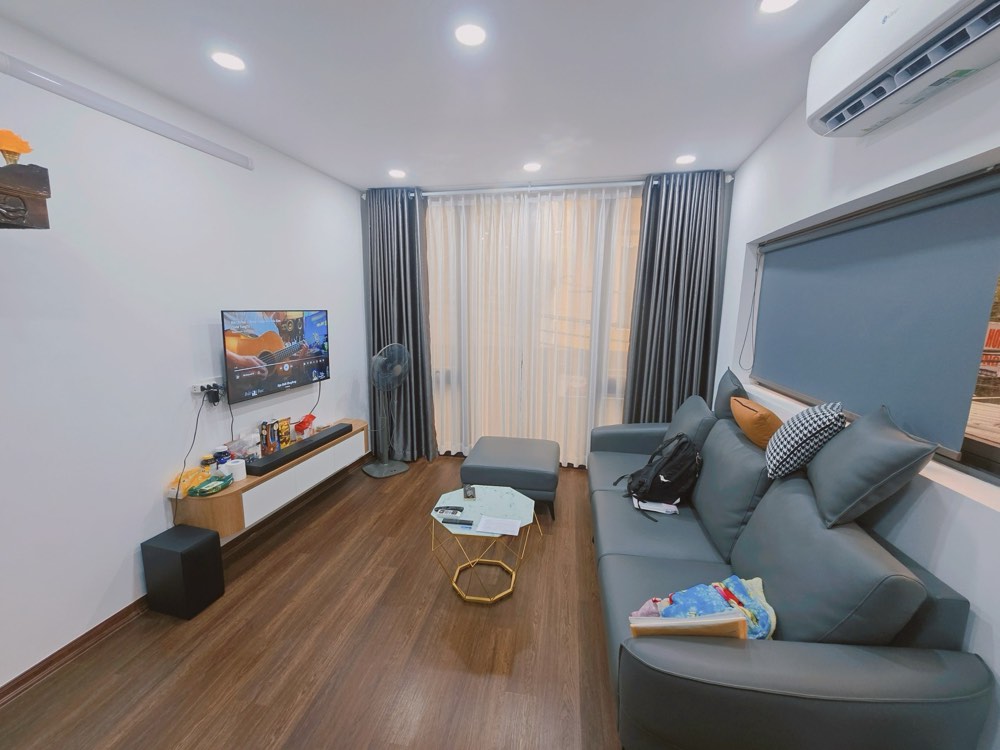 Bán nhà mặt tiền Nguyễn Trãi, Quận 1