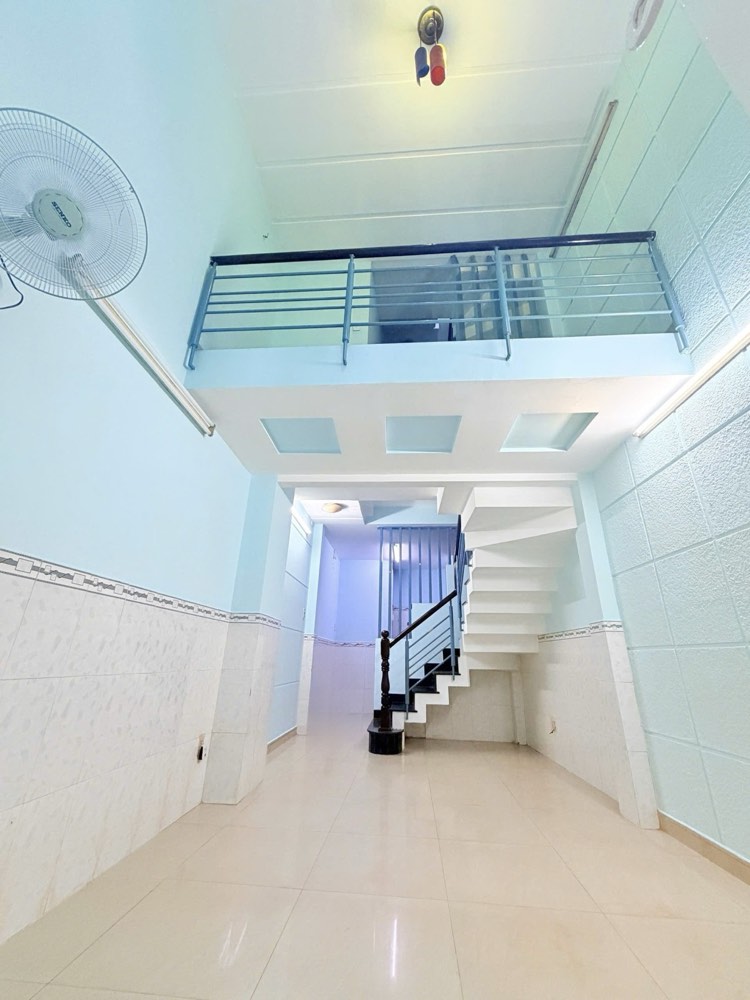 Bán nhà hẻm 362 Nguyễn Đình Chiểu, Quận 3