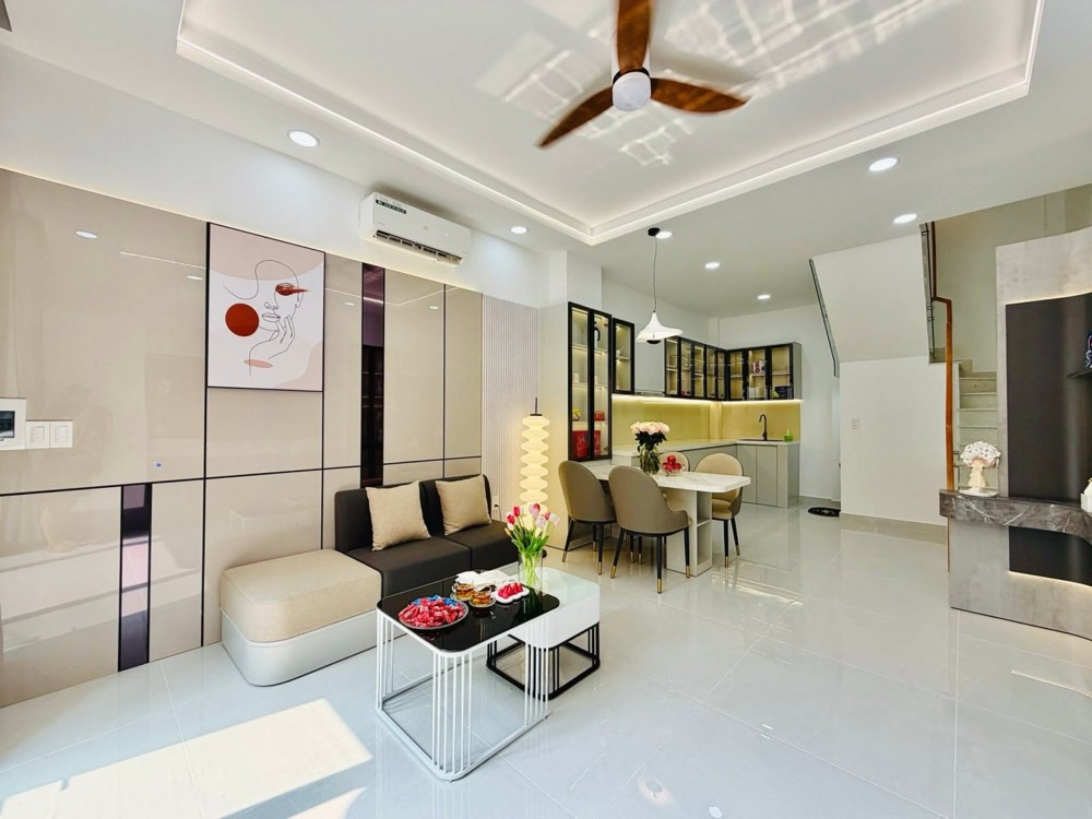 Bán nhà hẻm 1005 Nguyễn Kiệm, Gò Vấp