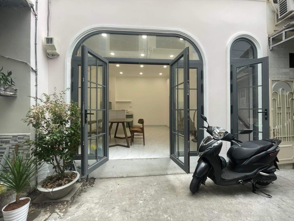 Bán nhà hẻm đường tháng 2, Quận 10