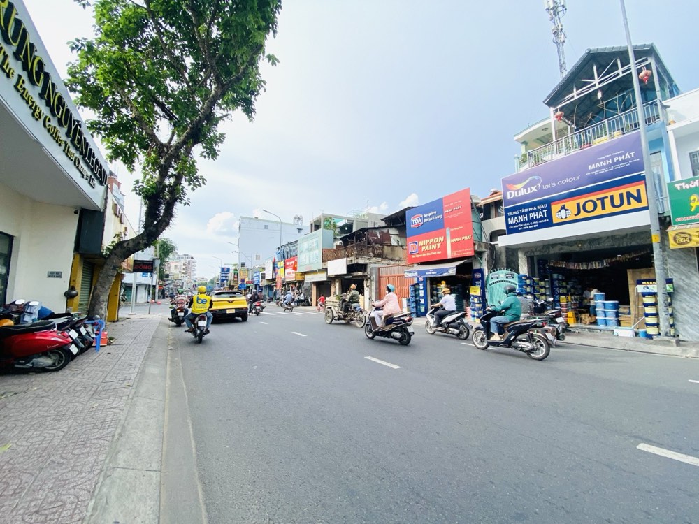 Bán nhà mặt tiền Nguyễn Kiệm, Phú Nhuận