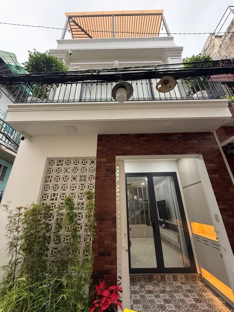 Bán nhà hẻm 399 Nguyễn Đình Chiểu, Quận 3