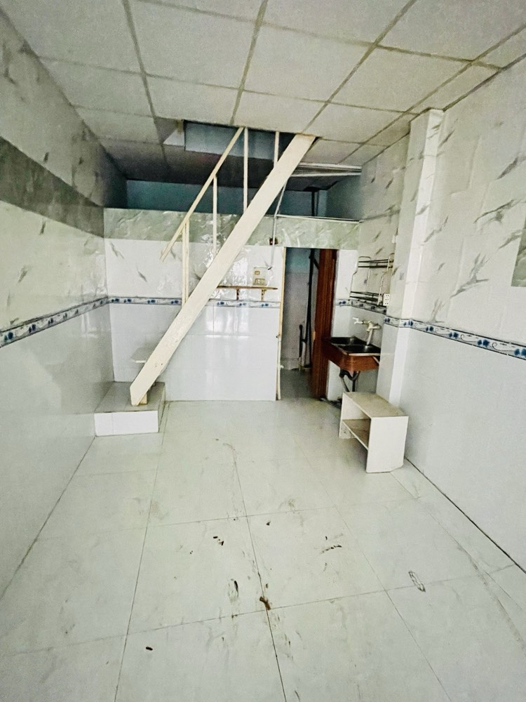 Bán nhà hẻm 465 Nguyễn Văn Công, Gò Vấp
