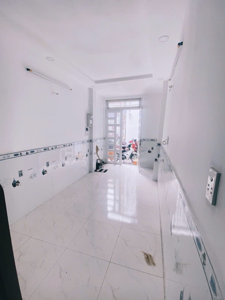 Bán nhà hẻm 513 Điện Biên Phủ, Quận 3