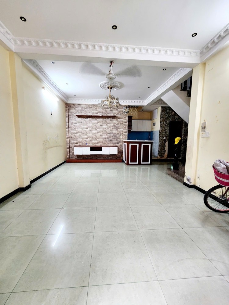 Bán nhà hẻm 101 Thành Thái, Quận 10