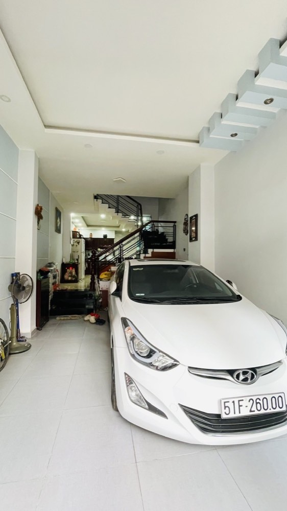 Bán nhà hẻm đường Trang Long, Bình Thạnh