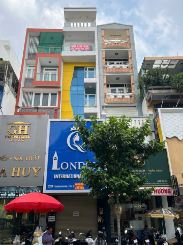 Bán nhà mặt tiền Tô Hiến Thành, Quận 10 - ảnh 1