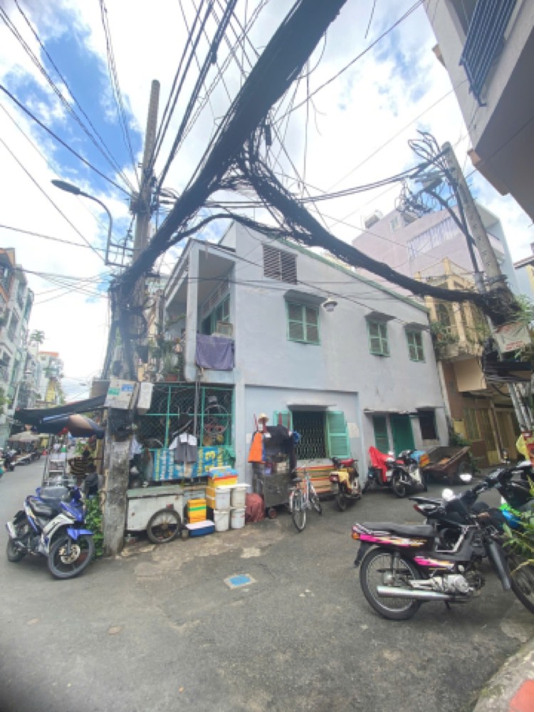 Bán nhà hẻm 16 Nguyễn Thiện Thuật, Quận 3 - ảnh 1
