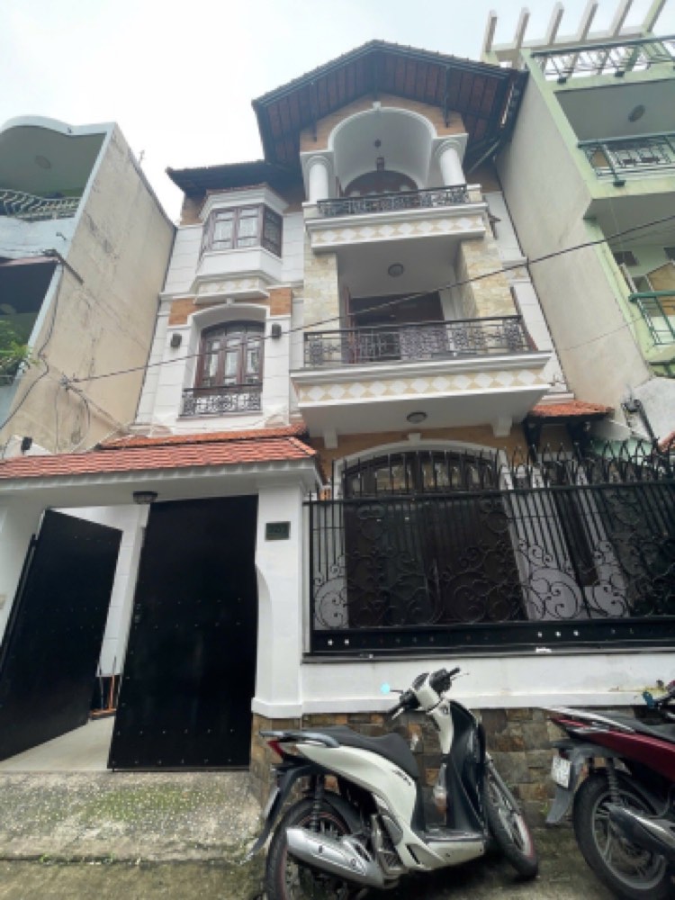 Bán nhà hẻm 32 Nguyễn Cửu Vân, Bình Thạnh - ảnh 1