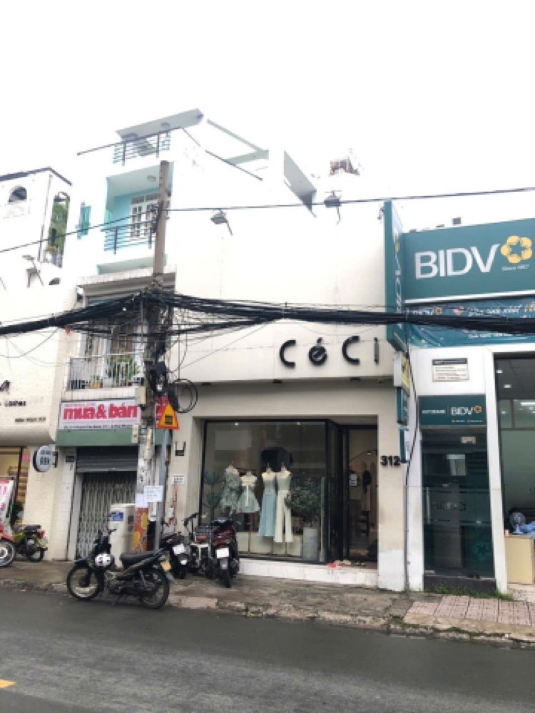 Bán nhà mặt tiền Huỳnh Văn Bánh, Phú Nhuận - ảnh 1