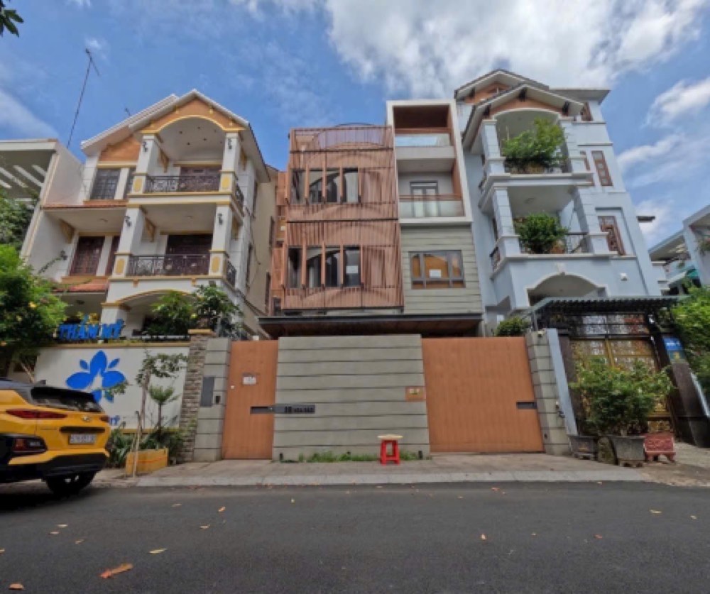 Bán nhà mặt tiền 2B Hoa Đào, Phú Nhuận - ảnh 1