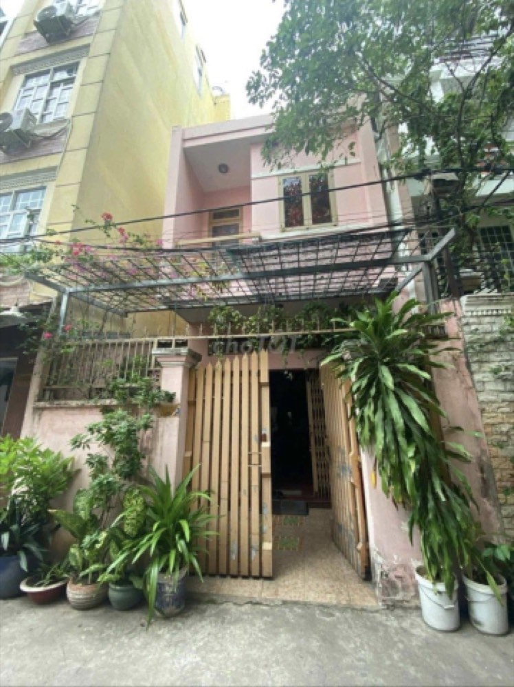 Bán nhà hẻm 212b Nguyễn Trãi, Quận 1 - ảnh 1