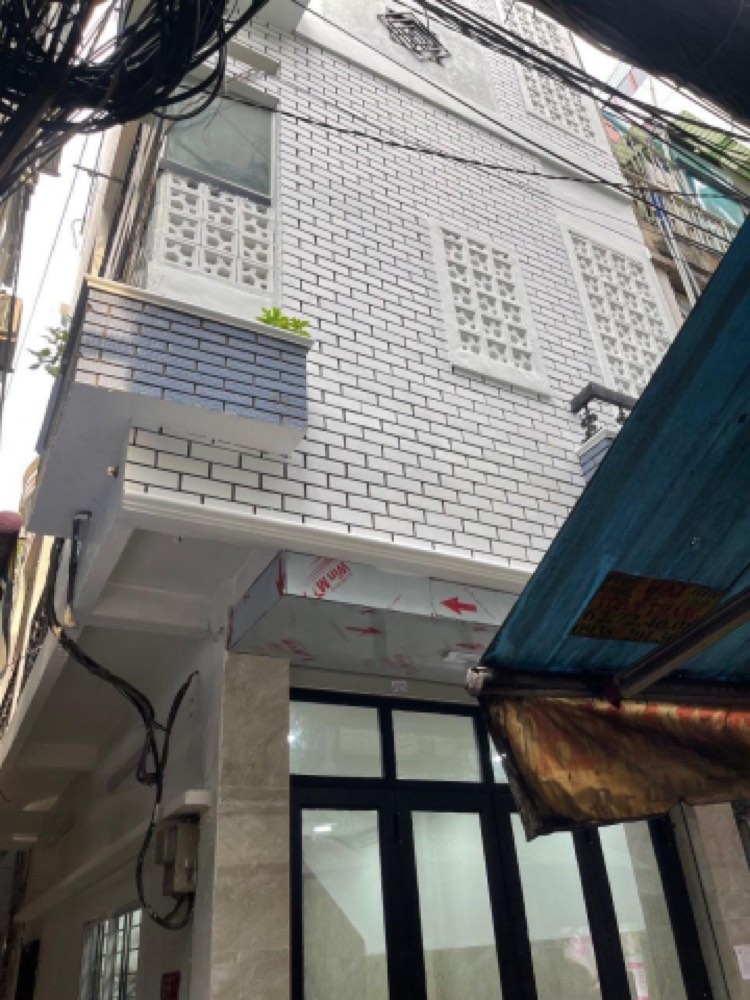 Bán nhà hẻm 84 Bùi Viện, Quận 1 - ảnh 1