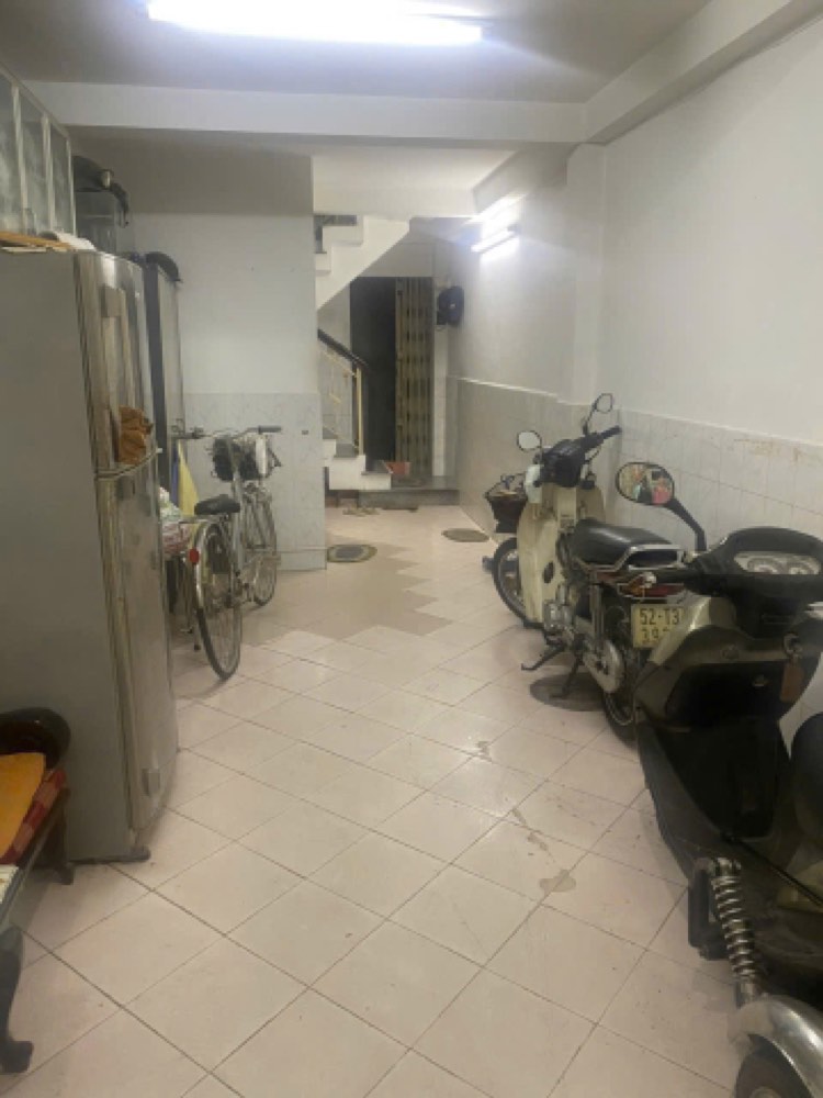 Bán nhà mặt tiền Nhật Tảo, Quận 10 - ảnh chính