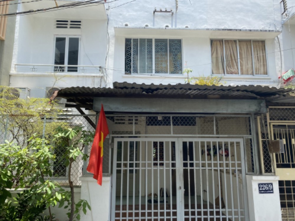 Bán nhà hẻm 226 Lê Văn Sỹ, Tân Bình