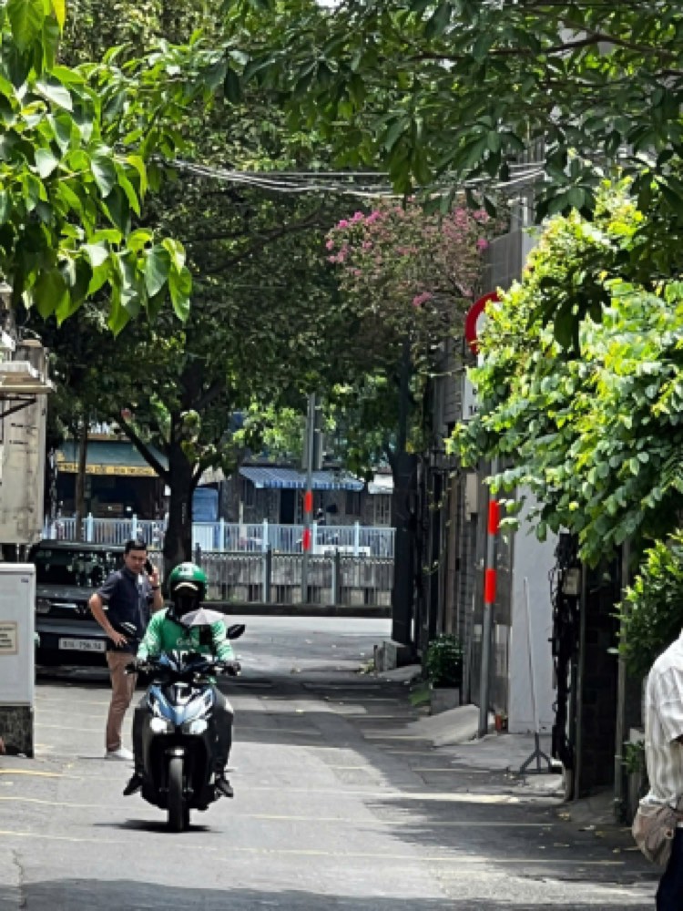 Bán nhà hẻm 54 Nguyễn Bỉnh Khiêm, Quận 1 - ảnh 1