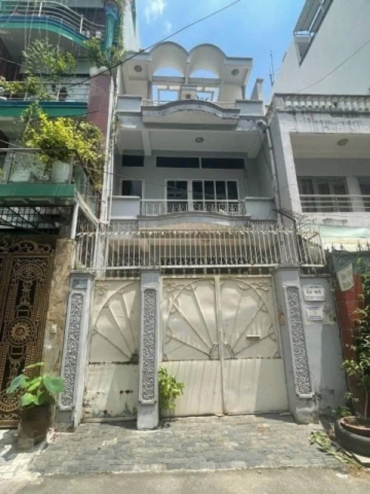Bán nhà mặt tiền Nguyễn Trọng Lội, Tân Bình