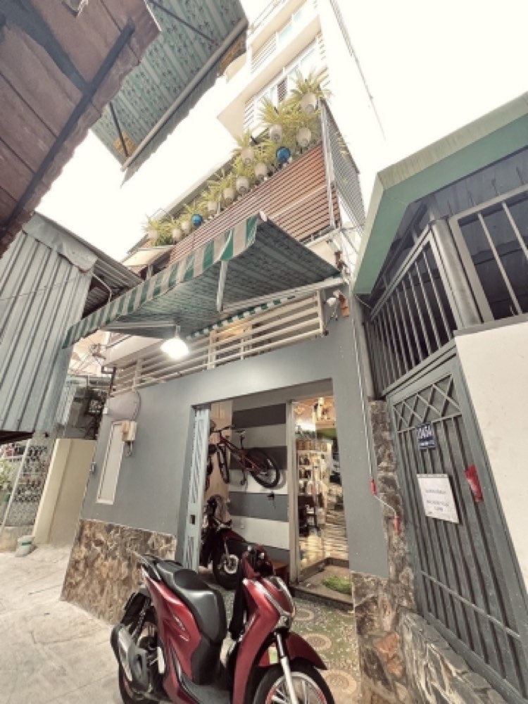 Bán nhà hẻm 134 Lý Chính Thắng, Quận 3 - ảnh 1