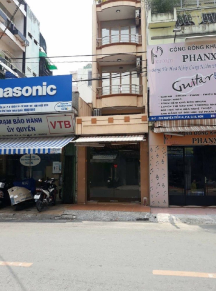 Bán nhà mặt tiền Nguyễn Tiểu La, Quận 10 - ảnh chính