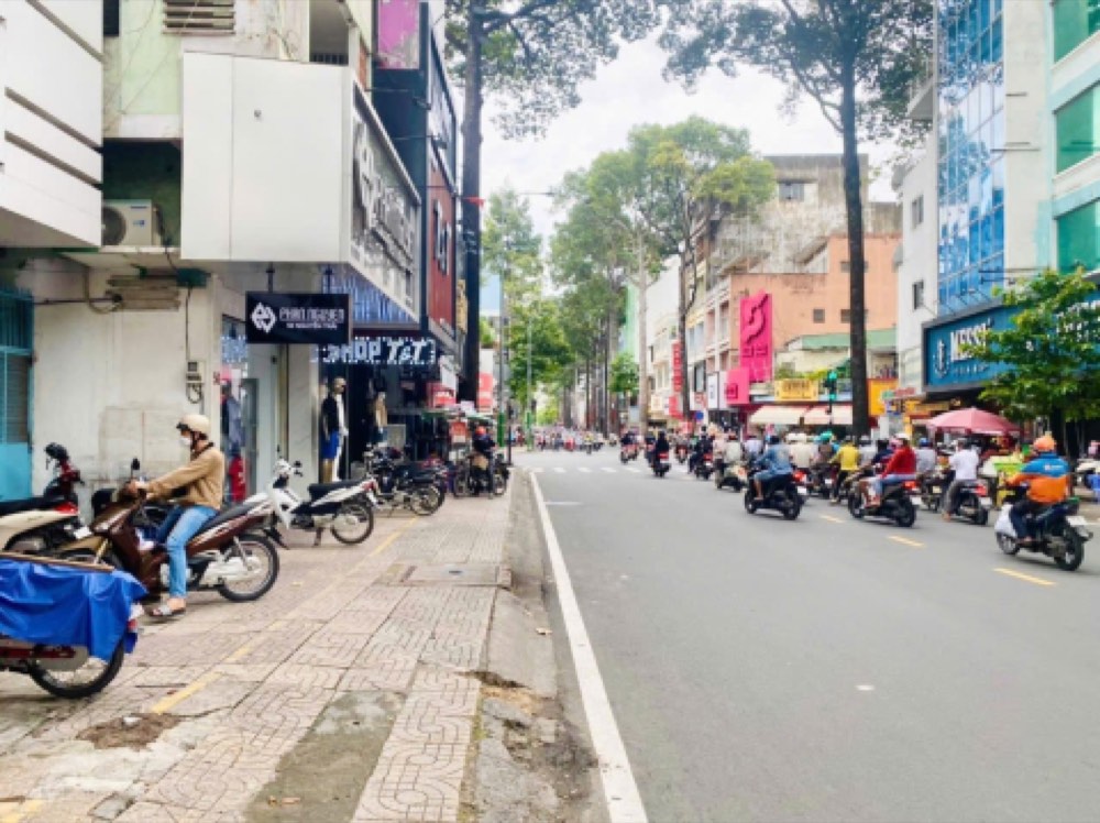 Bán nhà mặt tiền Nguyễn Trãi, Quận 5 - ảnh chính