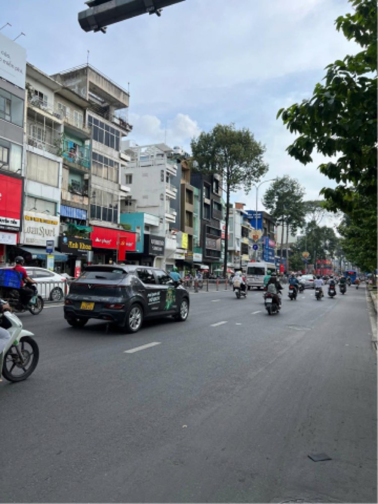 Bán nhà mặt tiền Đường 3 Tháng 2, Quận 10 - ảnh 1